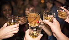 Ученые разрешили пить алкоголь маленькими дозами