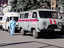 Разруливать потоки больных, контролировать ношение масок, ездить на вызовы — студентам ОмГМУ объяснили, ...