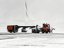 В аэропортах Москвы задержали и отменили более 180 рейсов