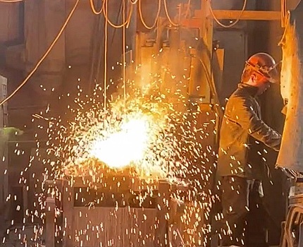 Новосибирская компания начала делать запчасти для японской техники Komatsu и американской John Deere