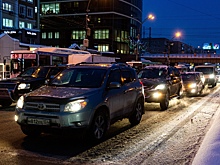 Утром во вторник, 20 декабря на дорогах Новосибирска образовались 8-балльные пробки