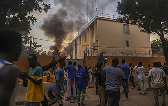 Новые власти Буркина-Фасо надеются восстановить конституционный строй до 2024 года