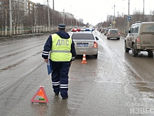 Курская область. В Железногорсе водитель «Форда» врезался в столб