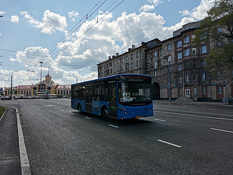 Дорожники открыли проспект Металлургов в Новокузнецке после долгого ремонта