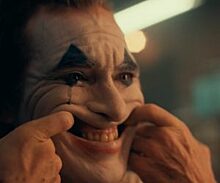 В России планируют снять семейную комедию про клоунов в костюмах Джокера и Бэтмена