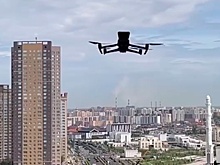В Астане дрон запретил жительнице многоэтажки смотреть на парад из окна