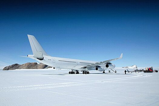 В Антарктиде впервые приземлился Airbus A340