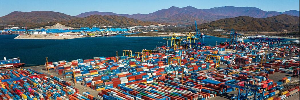«Восточная Стивидорная Компания» начала обслуживать новый регулярный контейнерный сервис линии SITC
