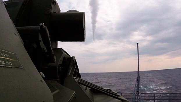 Закрытые испытания ЗРК «Тор-М2» на палубе «Адмирала Григоровича»: видео