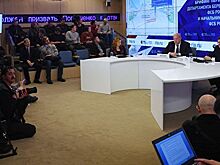 Десять задержанных украинских моряков воспользовались правом на звонок