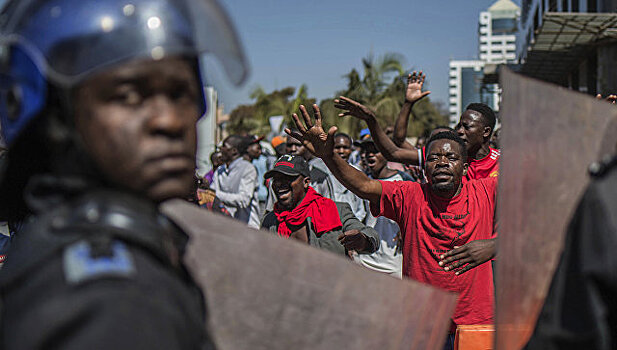 Содружество наций осудило применение силы для разгона протестов в Зимбабве