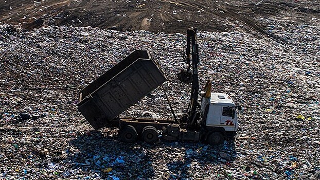 Власти России решили, как будут бороться с мусором. Но к их методам появилось много вопросов