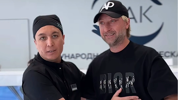 Хирург раскрыл детали омолаживающей операции Евгения Плющенко