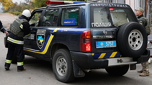 Автомобили военкомов и ВСУ подверглись массовым поджогам в городах Украины