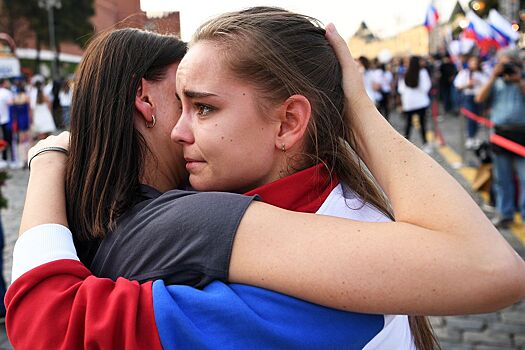 Дина Аверина получила травму и заплакала перед стартом турнира в Минске