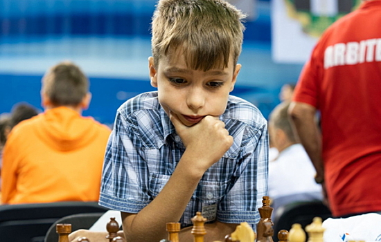 Российский школьник стал чемпионом мира по быстрым шахматам
