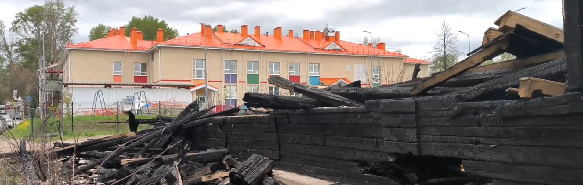 Горожане просят оградить руины бараков на улице Городок Машиностроителей в Ижевске