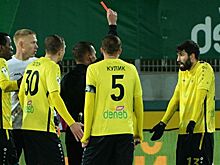 Руководить "Анжи" в ближайшей игре будет тренер вратарей