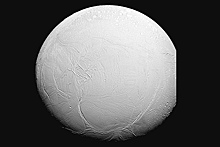В недрах спутника Сатурна нашли признаки жизни