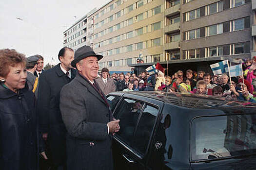 На каких автомобилях ездил единственный президент Советского Союза