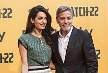 Джордж Клуни рассказал о жизни в изоляции с Амаль и близнецами — «Я стриг волосы сыну»