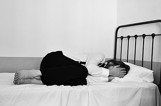 Выяснили, что тревожные люди хуже реагируют на критику