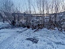 Три человека заживо сгорели при пожаре в деревянном вагоне в российском городе