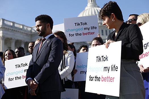 Палата представителей США приняла законопроект,  ведущий к запрету TikTok