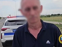 В волгоградском аэропорту задержали водителя иномарки с подложными номерами