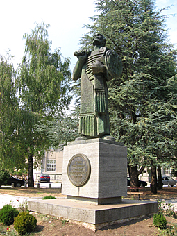 Заглавное изображение Памятник Ивану Црноевичу