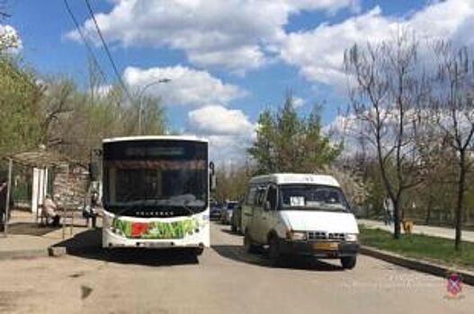 В Волгограде сотрудники ДПС проверят автобусы и маршрутки
