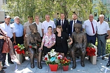 В Махачкале открыли памятник двум народным поэтам Дагестана