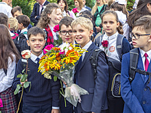 Как выбрать букет для учителя на 1 сентября: советуют флористы