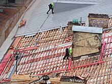 В российском городе жильцов дома оставили без крыши