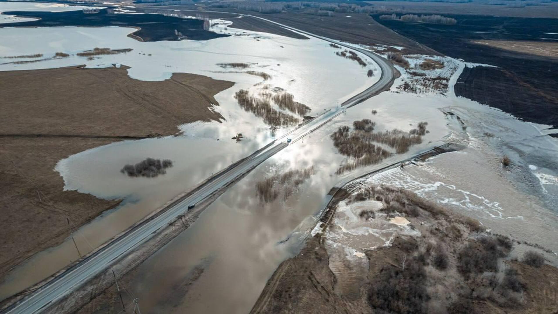 Уровень воды в реке у Ишима вырос за день на 95 см