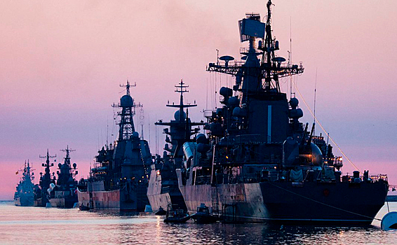 США "атаковали" российские корабли в Сирии