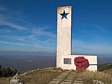 Крым без фашизма: «Звезда» ведет «Юнармию» в поход по партизанским местам