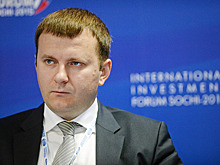 Орешкин призвал французские компании к участию в приватизации "Совкомфлота"