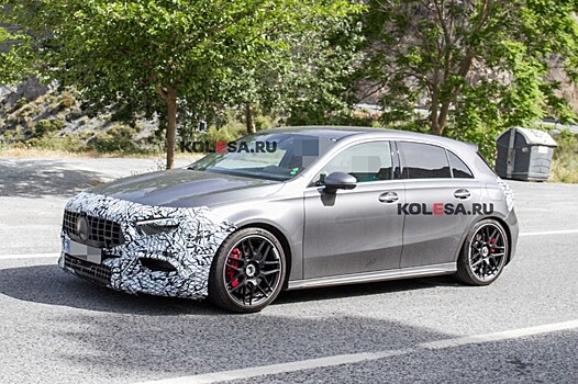 Mercedes-AMG отправил на испытания обновлённый A 45 S: хэтчбек попался фотошпионам