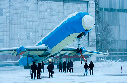 Ту-204 сдуло бураном