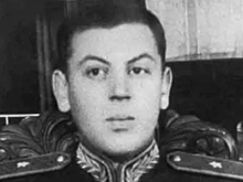 Почему последнюю жену Василия Сталина считали агентом КГБ