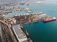 Морские порты Мариуполь и Бердянск открыли для судов из-за рубежа