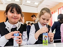 Челябинским школьникам, несмотря на карантин, выдадут двухнедельный запас молока