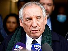 Новый премьер Франции сделал первое заявление на фоне политического кризиса в стране