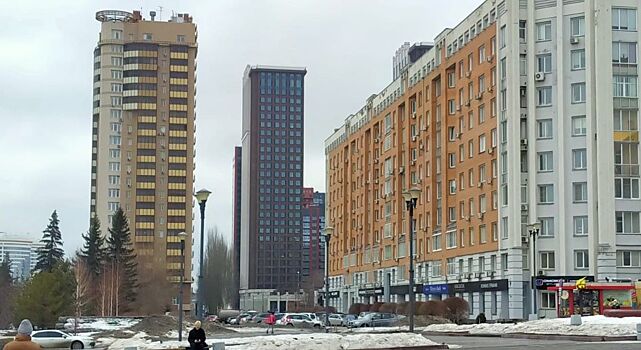 «Лестница не спасет»: в МЧС рассказали о борьбе с пожарами в небоскребах Новосибирска