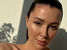 Анна Заворотнюк показала подтянутую фигуру после родов