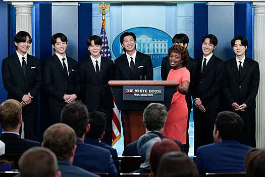 Группа BTS выпустит новый альбом 20 марта