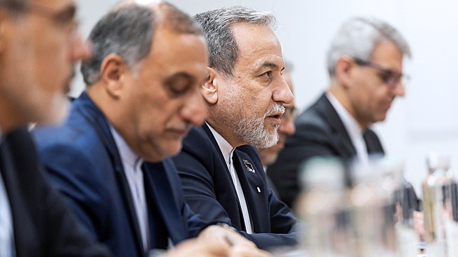 Эксперт "Валдая" Барабанов оценил шансы на успех переговоров США и Ирана