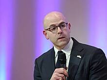 Выступающий за ослабление доллара советник Трампа покинул Белый дом