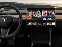 Tesla решила добавить покер в игровой режим Arcade